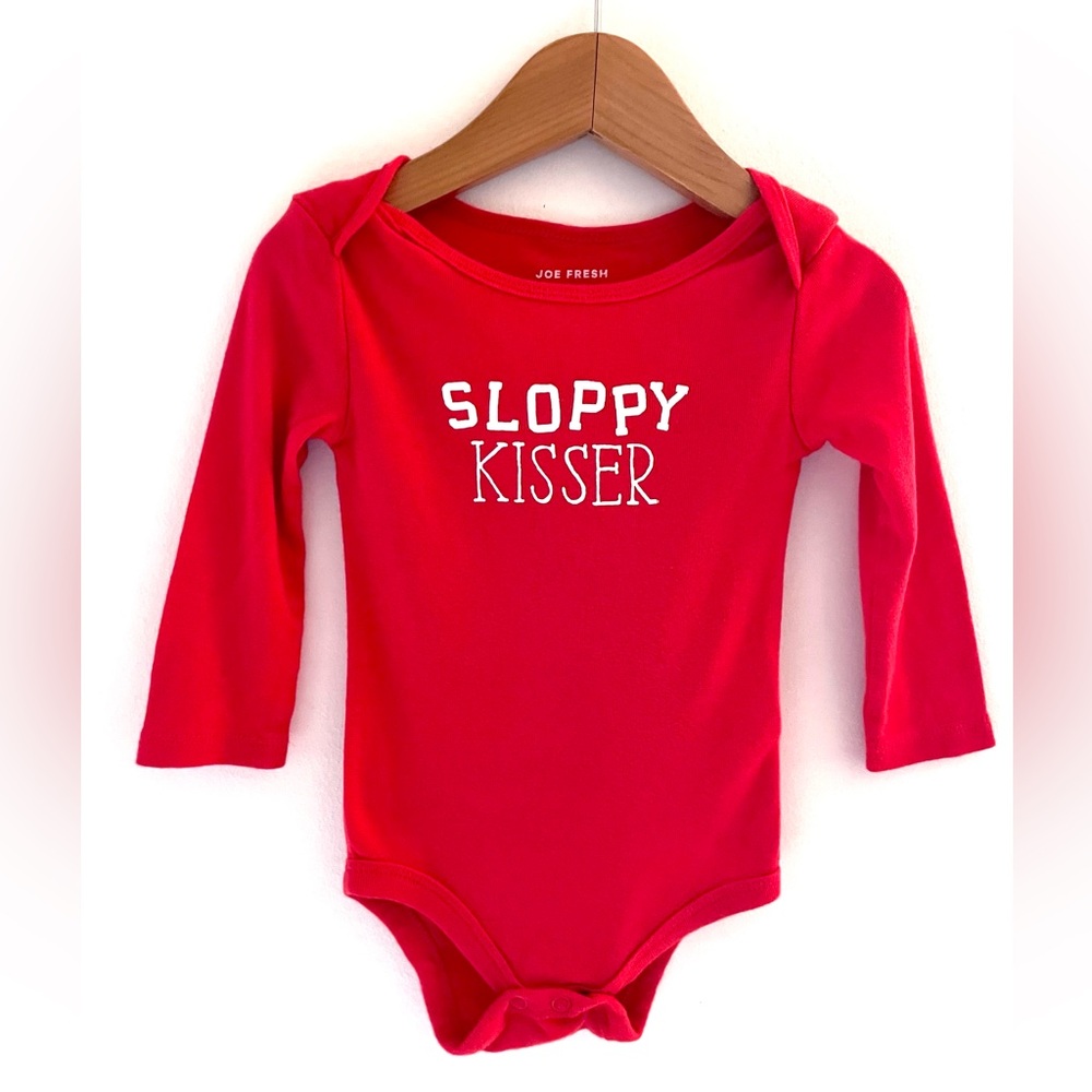 5/$20💥NEW Sloppy Kisser Bodysuit Onesie, Red & White, Long Sleeves, Christmas